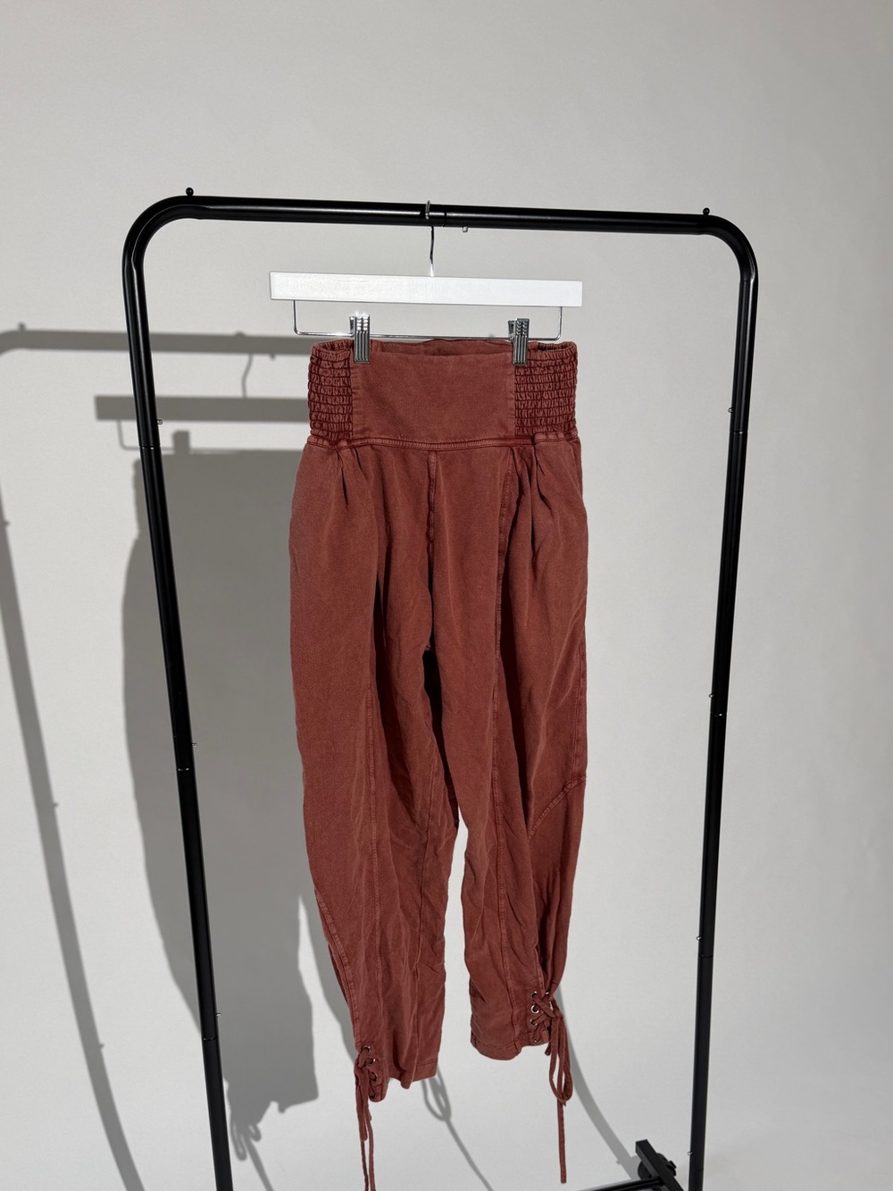 Free people Billie pants red size small